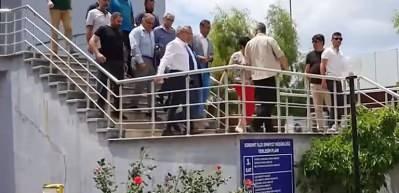 Maaşları &ouml;demeyen Belediye Başkanı zam yapma kararı aldı! İşte komedi gibi olay...