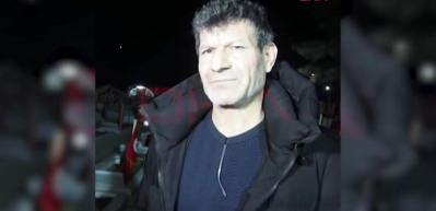 Enkaz altındaki kızının elini bırakmayan baba: Ellerini &ouml;pt&uuml;m ama hi&ccedil;bir &ccedil;are bulamadık