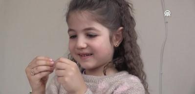 Enkazdan &ccedil;ıkarılırken s&ouml;yledikleriyle hafızalara kazınana Minik Hazal'dan haber var...