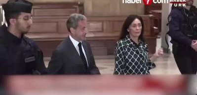 Eski Fransa Cumhurbaşkanı Sarkozy'e şok! 1 yıl hapis cezasına &ccedil;arptırıldı!
