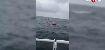 Marmara Denizi'nde batan geminin sinyalinin kesildiği noktada can salı g&ouml;r&uuml;nt&uuml;lendi