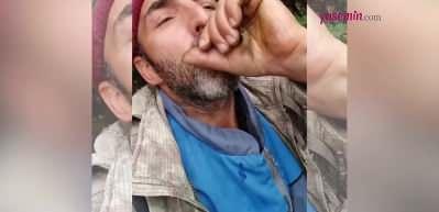 O görüntüler şaşkına çevirdi! Ülsere iyi geliyor dedi canlı balık yuttu