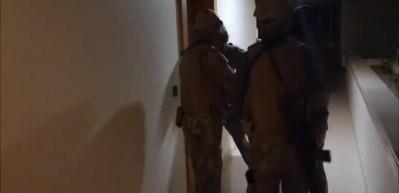 İ&ccedil;işleri Bakanı Ali Yerlikaya duyurdu: 12 &uuml;lkenin aradığı 23 ş&uuml;pheli yakalandı