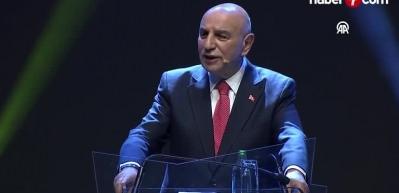 Turgut Altınok'tan Mansur Yavaş'a eleştiri