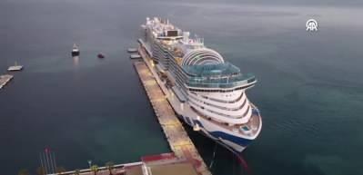  D&uuml;nyanın en b&uuml;y&uuml;k kruvaziyerlerinden "Sun Princess" T&uuml;rkiye'ye ilk seferini yaptı