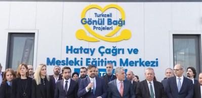 Turkcell, deprem b&ouml;lgesinde istihdama yardım etmek i&ccedil;in adımlar atıyor