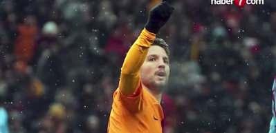 Mertens, G.Saray'da ikinci baharını yaşıyor