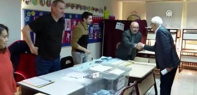 Ulaştırma ve Altyapı Bakanı Uraloğlu, Cebesoy İlkokulu'nda oyunu kullandı