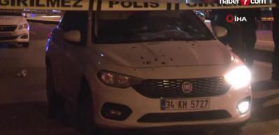 &Uuml;mraniye'de trafik ışıklarında bekleyen bir araca silahlı saldırı d&uuml;zenlendi