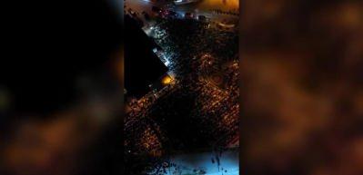 6 asırlık İslam beldesinde Kadir Gecesi coşkusu! Novi Pazar meydanları doldu taştı