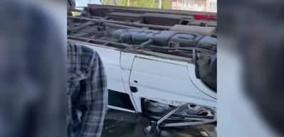 Batman'da 1 tanker, 1 hafif ticari ara&ccedil; ve 1 otomobilin karıştığı zincirleme kaza