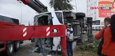 Dev taşıt yerle bir oldu! G&ouml;r&uuml;nt&uuml;ler Antalya'dan...