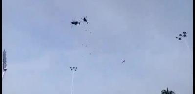 2 askeri helikopterler havada çarpıştı!