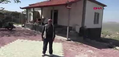 K&ouml;yde tek başına yaşıyor! 