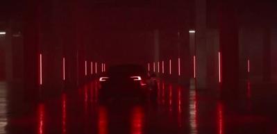 Tesla 500 beygirlik canavarı tanıttı: Tesla Model 3 Performance