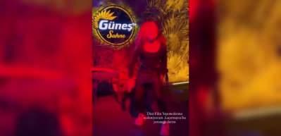 İzmir'de pes dedirten g&ouml;r&uuml;nt&uuml;! K&uuml;&ccedil;&uuml;k kız i&ccedil;kili mekanda dans ettirildi! Sosyal medya ayaklandı