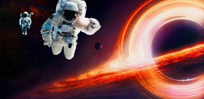 Bir kara deliğin içine düşerseniz ne olur? İşte NASA'nın paylaştığı o görüntüler...