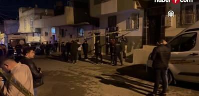 Eşi ve 3 &ccedil;ocuğunu &ouml;ld&uuml;ren kişi intihar etti