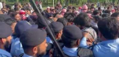 Pakistanlılar intifada! İşgalci İsrail'e destek veren ABD'yi protesto edildi
