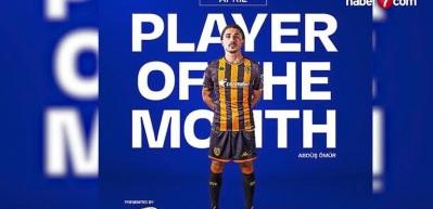 Milli futbolcu Abd&uuml;lkadir &Ouml;m&uuml;r'e İngiltere'de b&uuml;y&uuml;k onur!