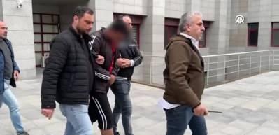 &Uuml;niversiteli gencin &ouml;ld&uuml;r&uuml;lmesinde 'baba' ş&uuml;phesi!İlgin&ccedil; gelişme