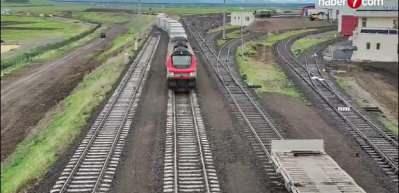 Bak&uuml;-Tiflis-Kars Demiryolu hattı a&ccedil;ıldı
