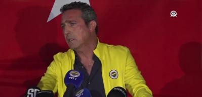 Fenerbah&ccedil;e'nin galibiyeti sonrası şampiyonluk d&uuml;ğ&uuml;m&uuml; son haftaya kaldı