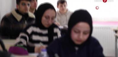 Sınav stresinde ebeveynlere &ouml;nemli g&ouml;rev d&uuml;ş&uuml;yor