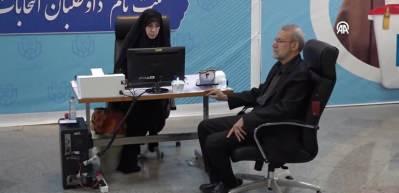 Eski İran Meclis Başkanı Laricani, cumhurbaşkanı se&ccedil;imi i&ccedil;in adaylık başvurusu yaptı