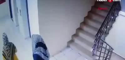 Sokağa &ccedil;ıkma y&uuml;z&uuml;nden tartıştığı dayısını &ouml;ld&uuml;rd&uuml;