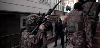 Diyarbakır&rsquo;da HDP'li eski başkanın da aralarında olduğu 6 ş&uuml;pheliye ter&ouml;r g&ouml;zaltısı