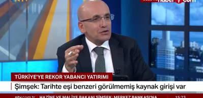 Mehmet Şimşek, canlı yayında ekonomi g&uuml;ndemine ilişkin soruları yanıtlıyor