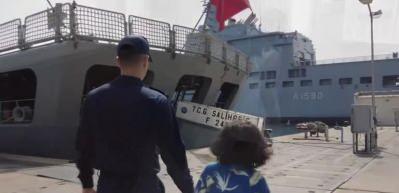 TSK'dan duygulandıran Babalar G&uuml;n&uuml; videosu