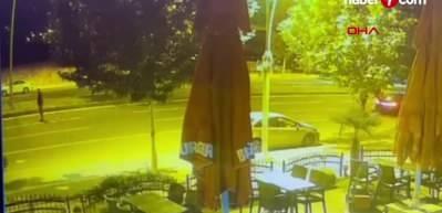 Alkoll&uuml; s&uuml;r&uuml;c&uuml;n&uuml;n otomobiliyle &ccedil;arptığı polis ağır yaralandı, o anlar kamerada