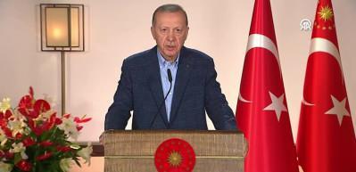 Cumhurbaşkanı Erdoğan, AK Parti teşkilatlarıyla bayramlaşma programında konuştu