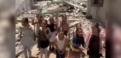 Gazze'de &ccedil;ocukların bayram sevinci