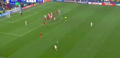 Samet Akaydin kalemize duvar &ouml;rd&uuml;!