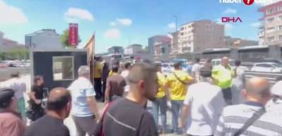 Avcılar'da otomobil yayaların arasına daldı: 5 yaralı