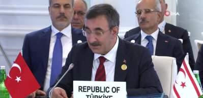 Cumhurbaşkanı Yardımcısı Cevdet Yılmaz ''T&uuml;rk d&uuml;nyasının birlik ve beraberliği, ekonomik ve politik gelişmelerle ilgili'' a&ccedil;ıklama yaptı
