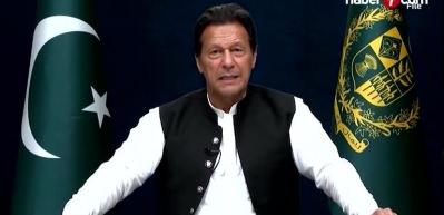 Pakistan'ın tutuklu eski başbakanı İmran Han ve eşi hakkında beraat kararı