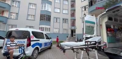 Kadın &Ouml;ğretmen sevgilisini tabanca ile vurarak &ouml;ld&uuml;rd&uuml;