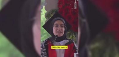 Mezuniyet konuşmasını İsrail&rsquo;in katlettiği Filistinli &ccedil;ocuklara ithaf etti
