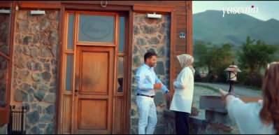 Kadir Ezildi'den sürpriz evlilik teklifi! "Yeni mutlu senaryolarımın yazarı"