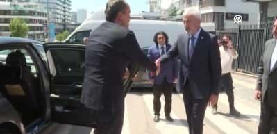 Fatih Erbakan instagramın kapatılmasını destekleyen bir a&ccedil;ıklama yaptı