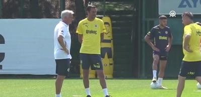Fenerbah&ccedil;e tur i&ccedil;in sahaya &ccedil;ıkacak