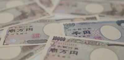 yen, dolar karşısında 7 ayın en y&uuml;ksek seviyesine ulaştı