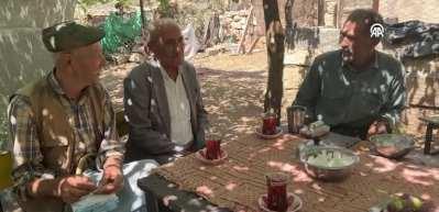 37 yıl &ouml;nce PKK'nın ger&ccedil;ekleştirdiği Milan katliamının acısı dinmiyor