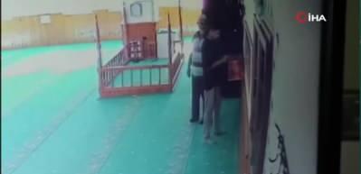 Tamirci kılıfı ile &ccedil;ok kısa s&uuml;rede binlerce lira &ccedil;aldı