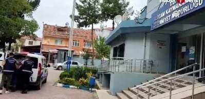 Aranan FET&Ouml; h&uuml;k&uuml;ml&uuml;s&uuml; saklandığı &ccedil;atı katında yakalandı