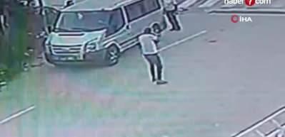 Burdur'da iş yeri &ouml;n&uuml;nde baba ve oğula silahlı saldırı! 